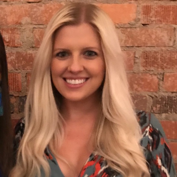 Meet your Posher, Jenny - Picture 1 of 1